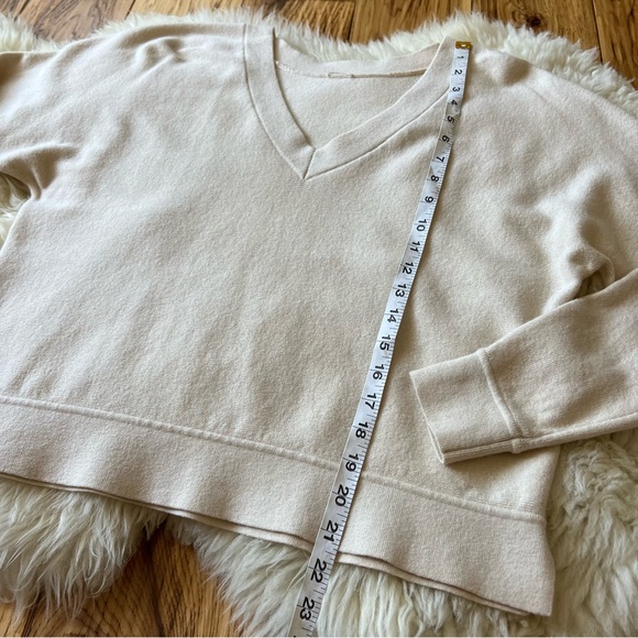 Kit and Ace Front Back Sweater Size S - Picture 4 of 8